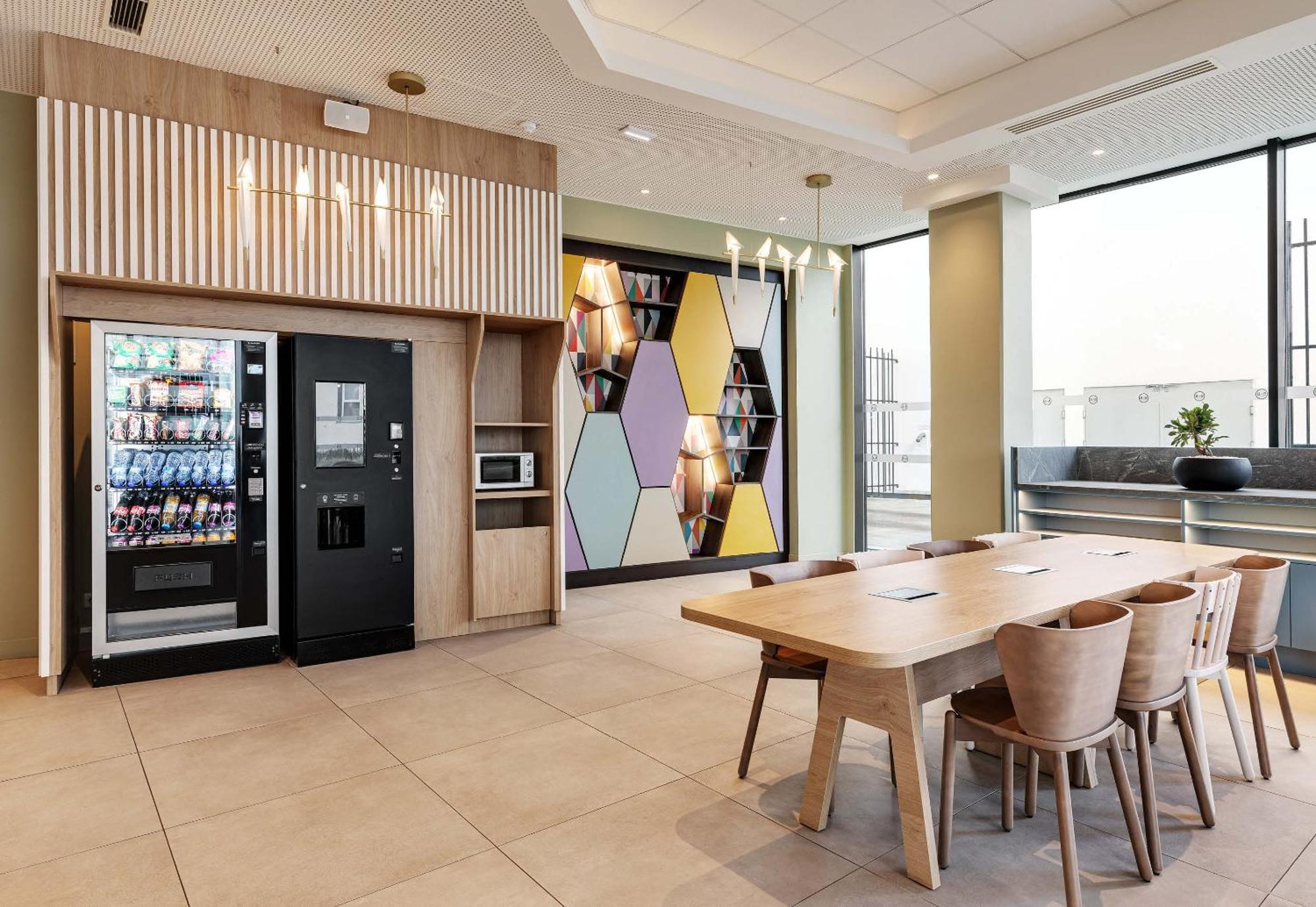 Lillenium Eurasante Hotel 3*